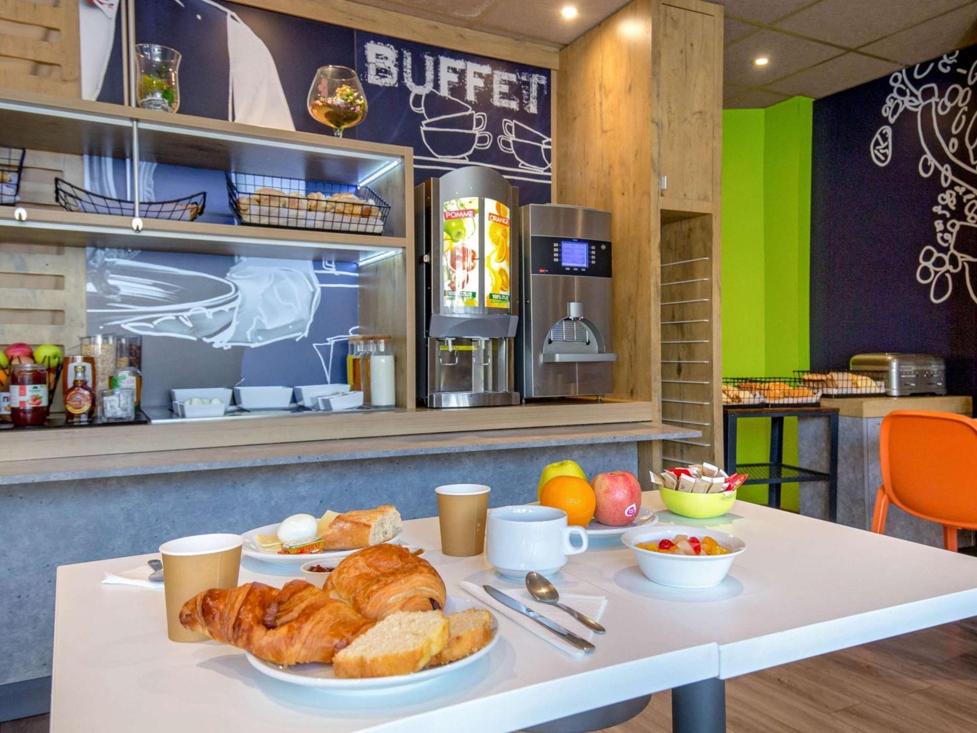 Ibis Budget Marseille Timone Exterior foto