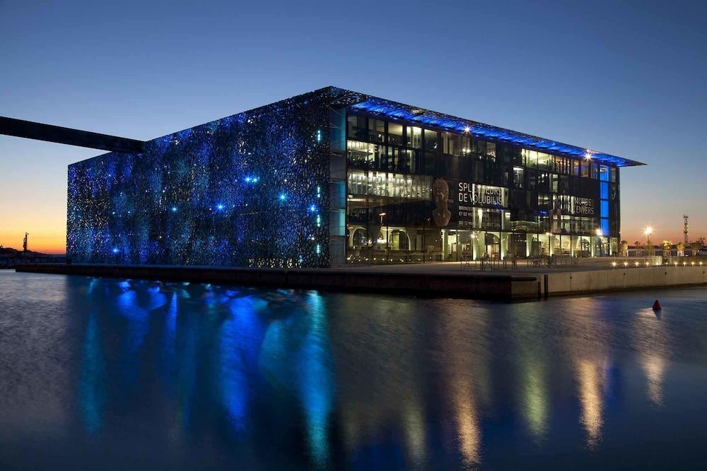 Ibis Budget Marseille Timone Exterior foto